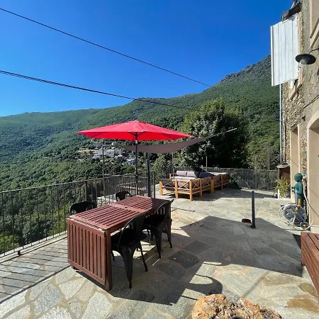 Dans Maison De Village Vue